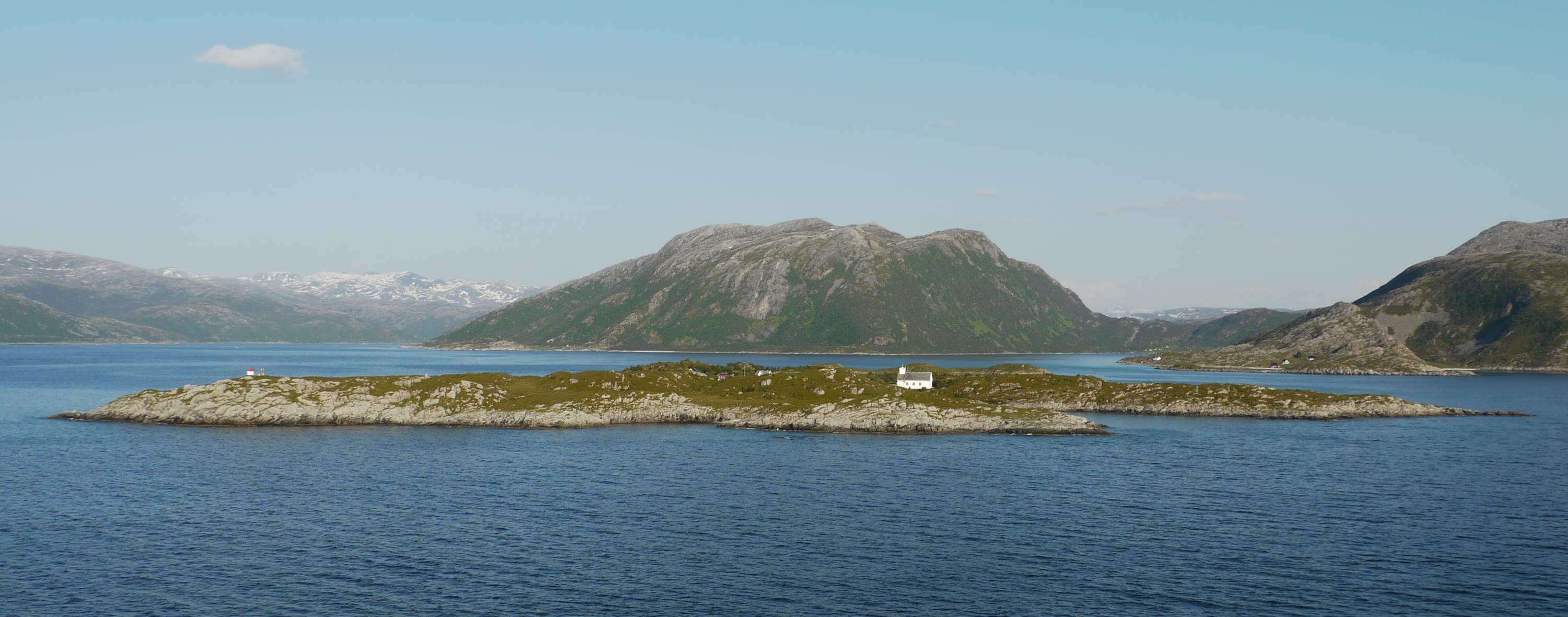 The sail out from Tromsø was particularly stunning